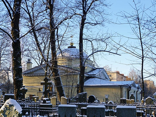 Большеохтинское кладбище