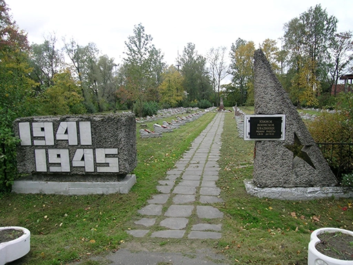 Южное воинское кладбище